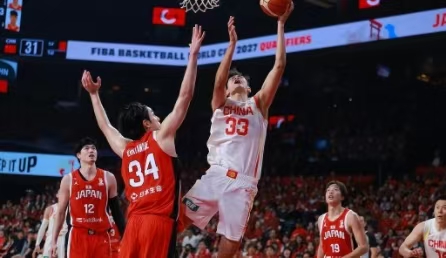 中国男篮逆转战胜日本队！