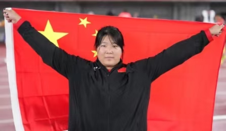 一枪足矣！严子怡夺冠破纪录
